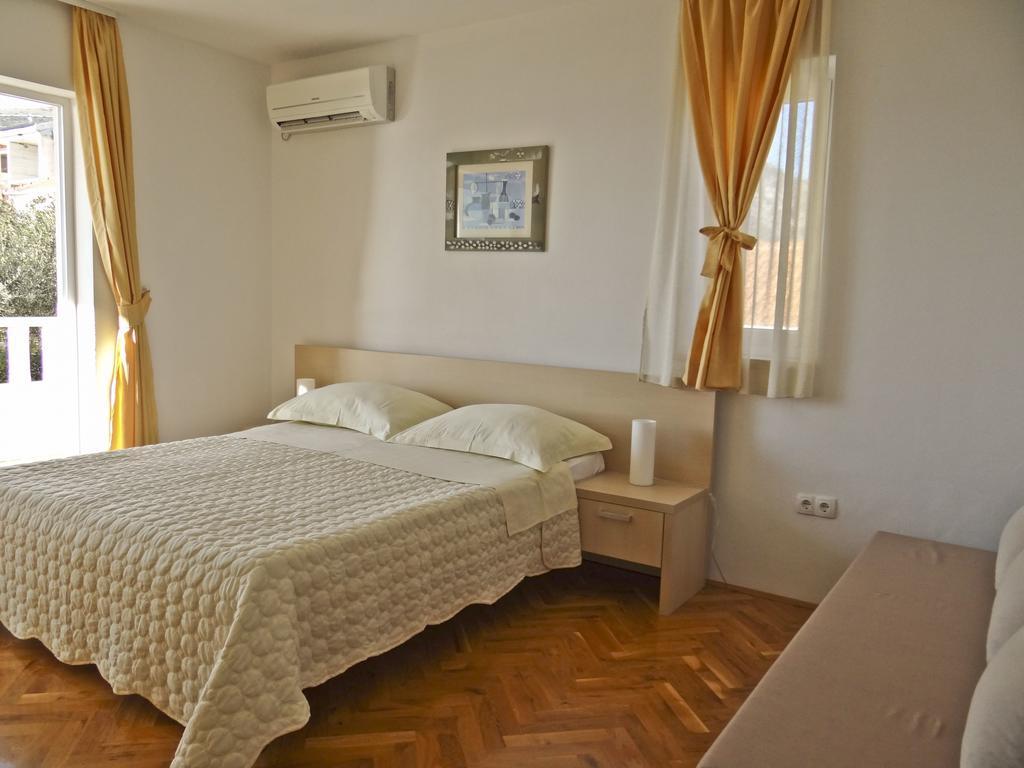 Apartments Amor Trogir Quarto foto