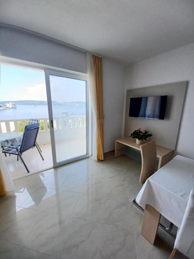 Apartments Amor Trogir Exterior foto