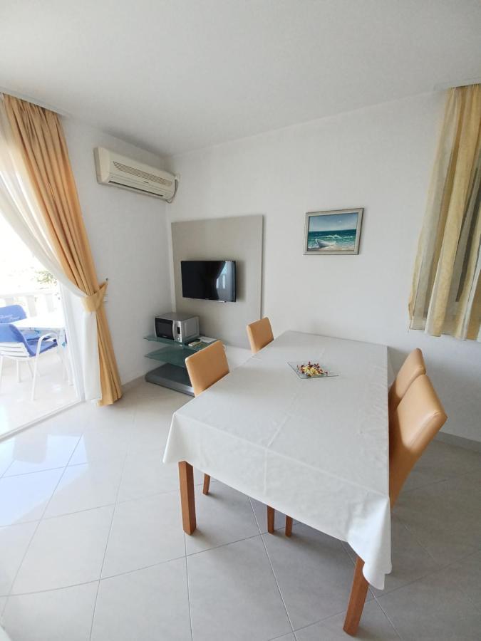 Apartments Amor Trogir Exterior foto
