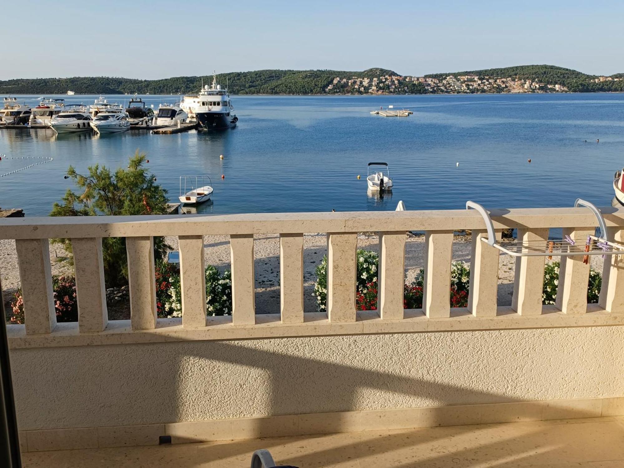 Apartments Amor Trogir Exterior foto