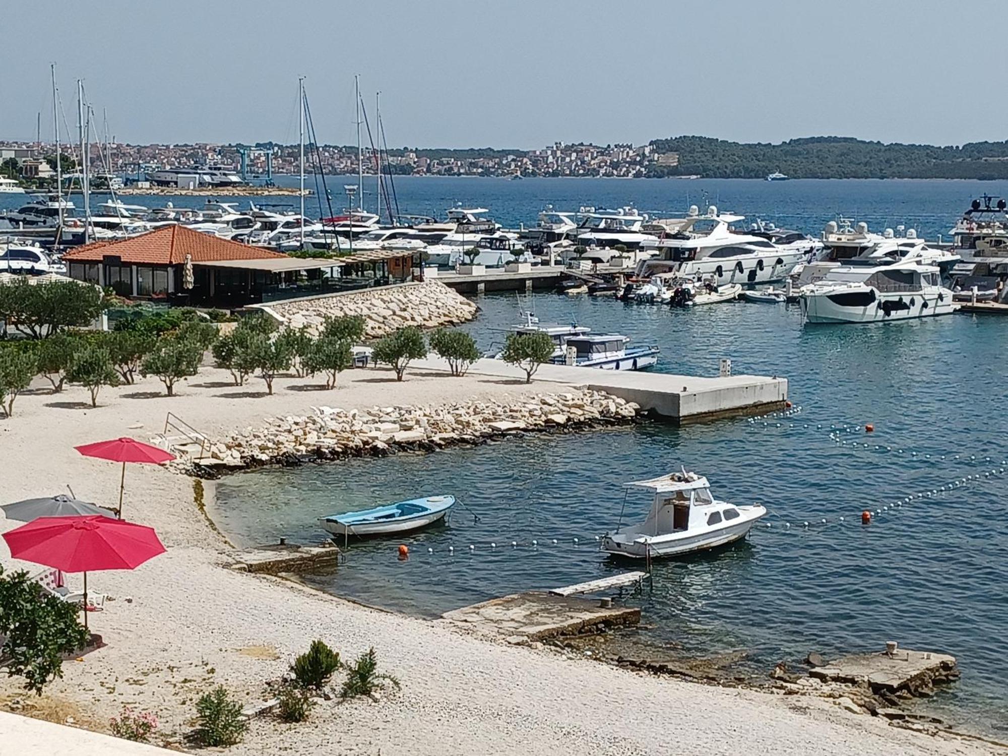 Apartments Amor Trogir Exterior foto