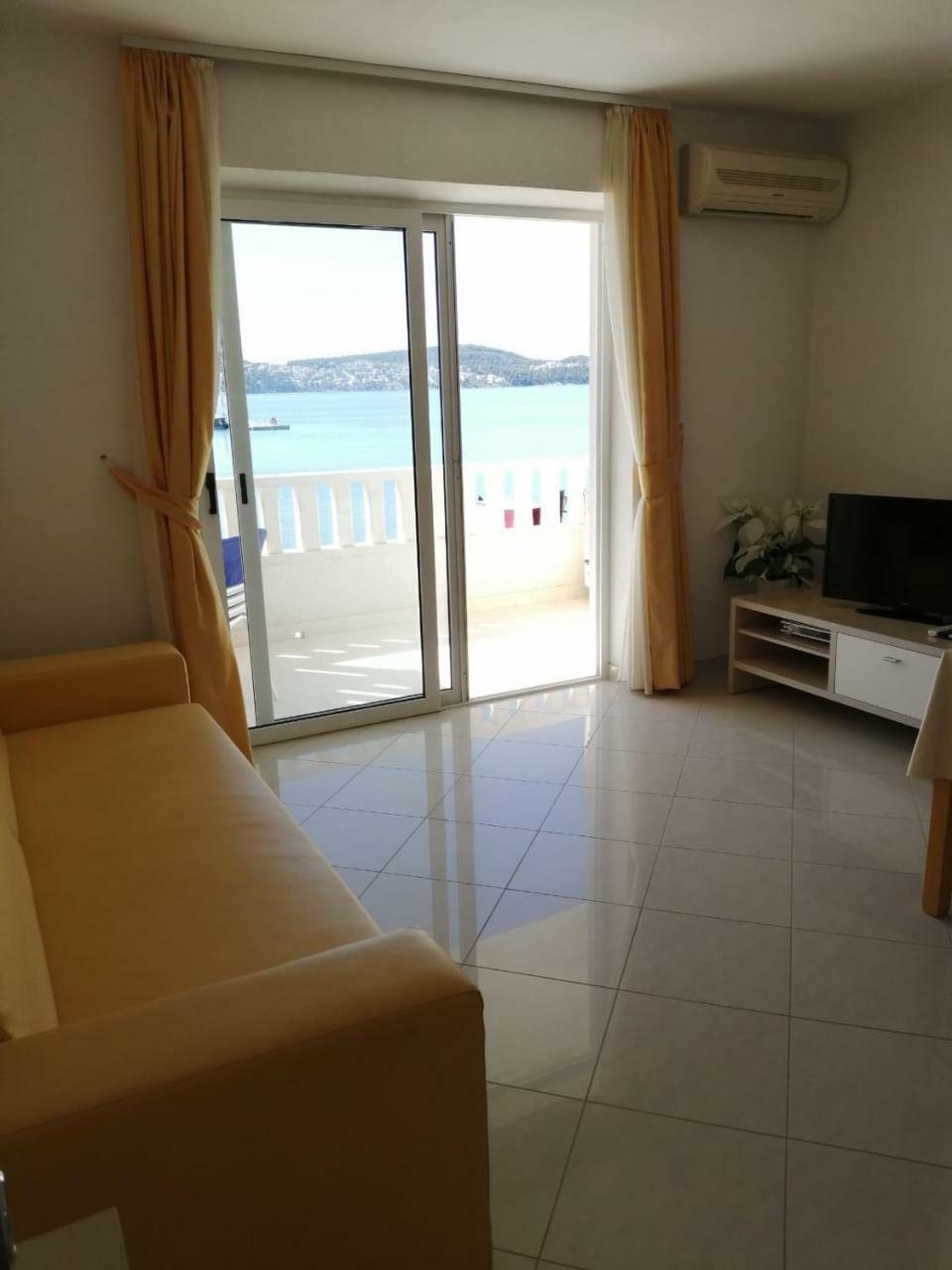 Apartments Amor Trogir Exterior foto