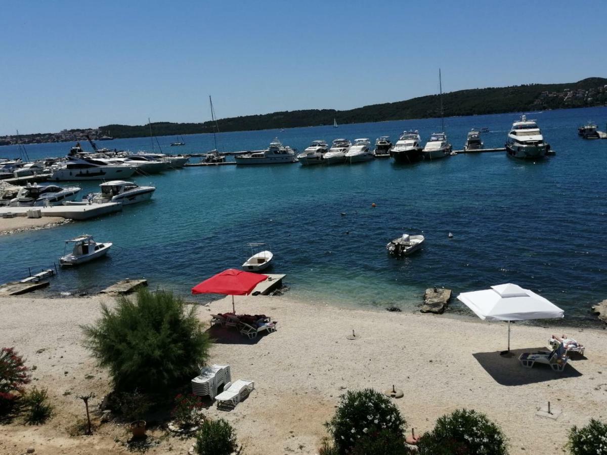 Apartments Amor Trogir Exterior foto